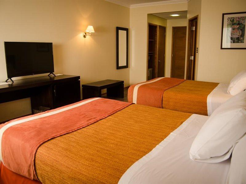 Hotel Diego De Almagro อารีกา ภายนอก รูปภาพ