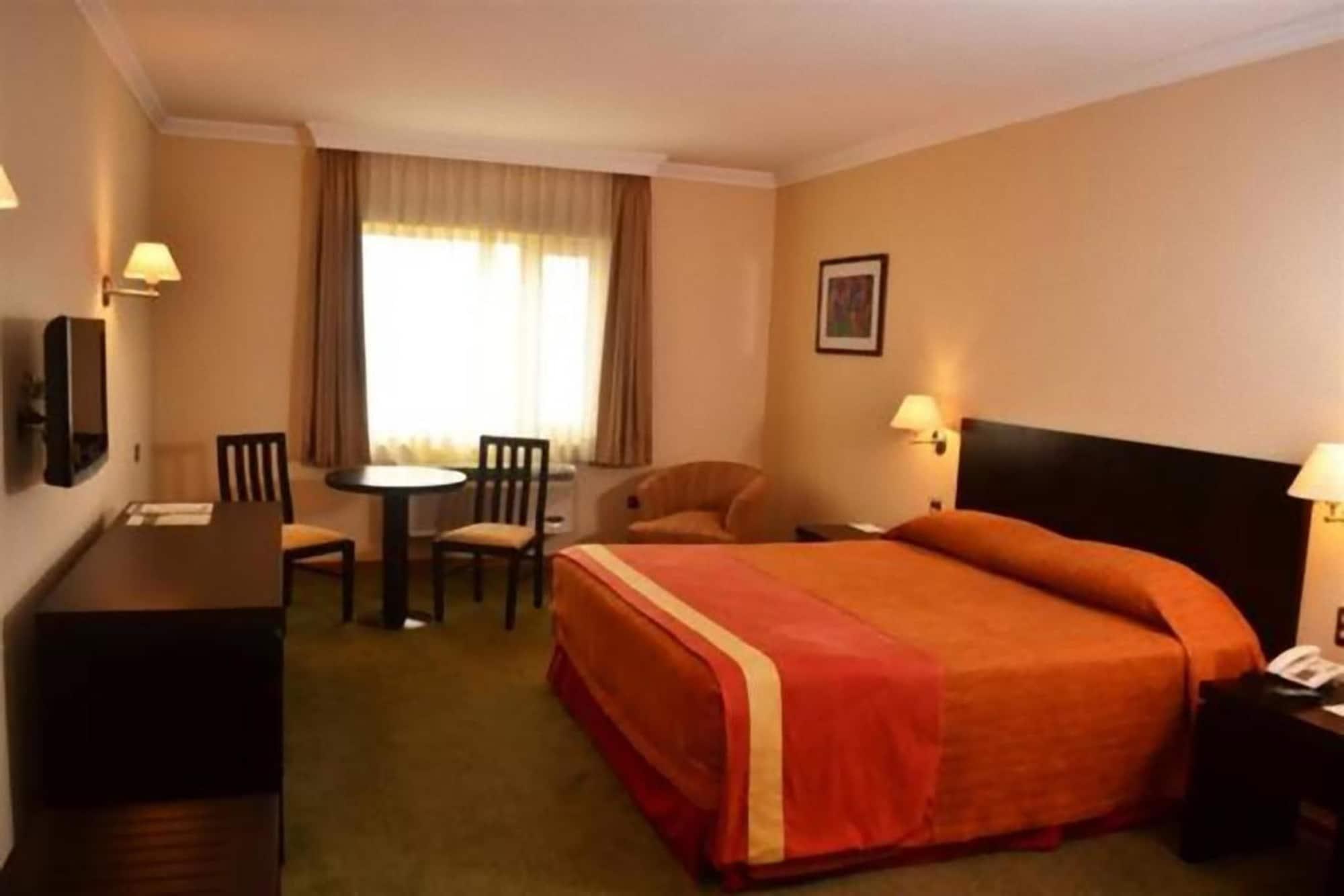 Hotel Diego De Almagro อารีกา ภายนอก รูปภาพ