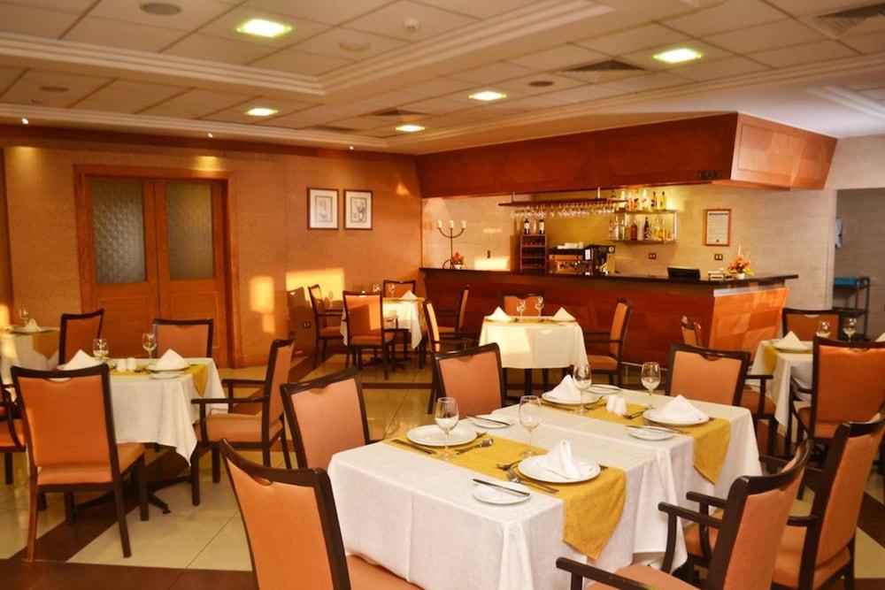 Hotel Diego De Almagro อารีกา ภายนอก รูปภาพ