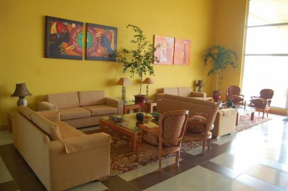Hotel Diego De Almagro อารีกา ภายนอก รูปภาพ