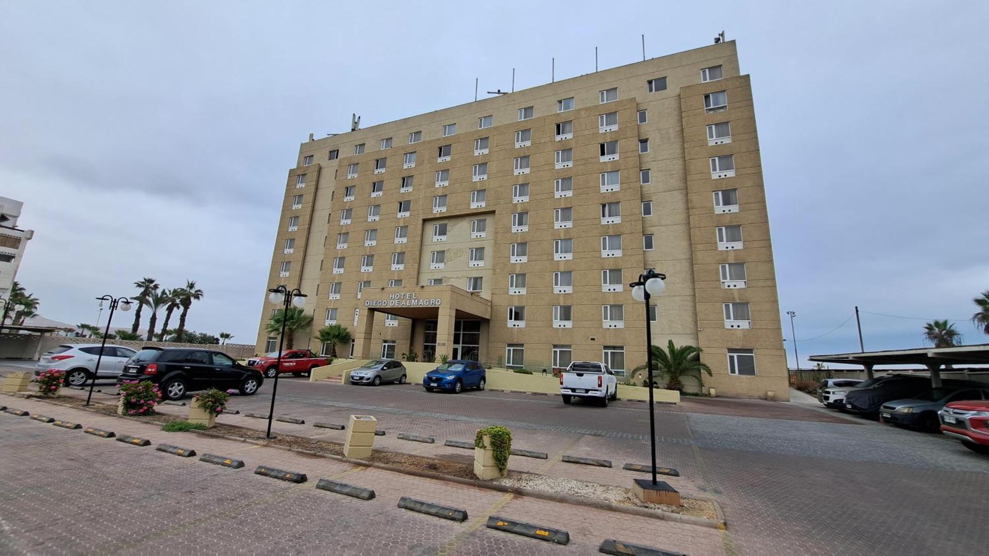 Hotel Diego De Almagro อารีกา ภายนอก รูปภาพ