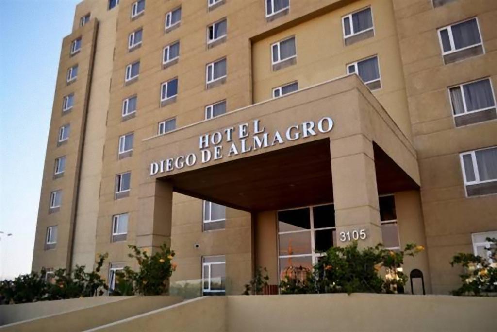 Hotel Diego De Almagro อารีกา ภายนอก รูปภาพ