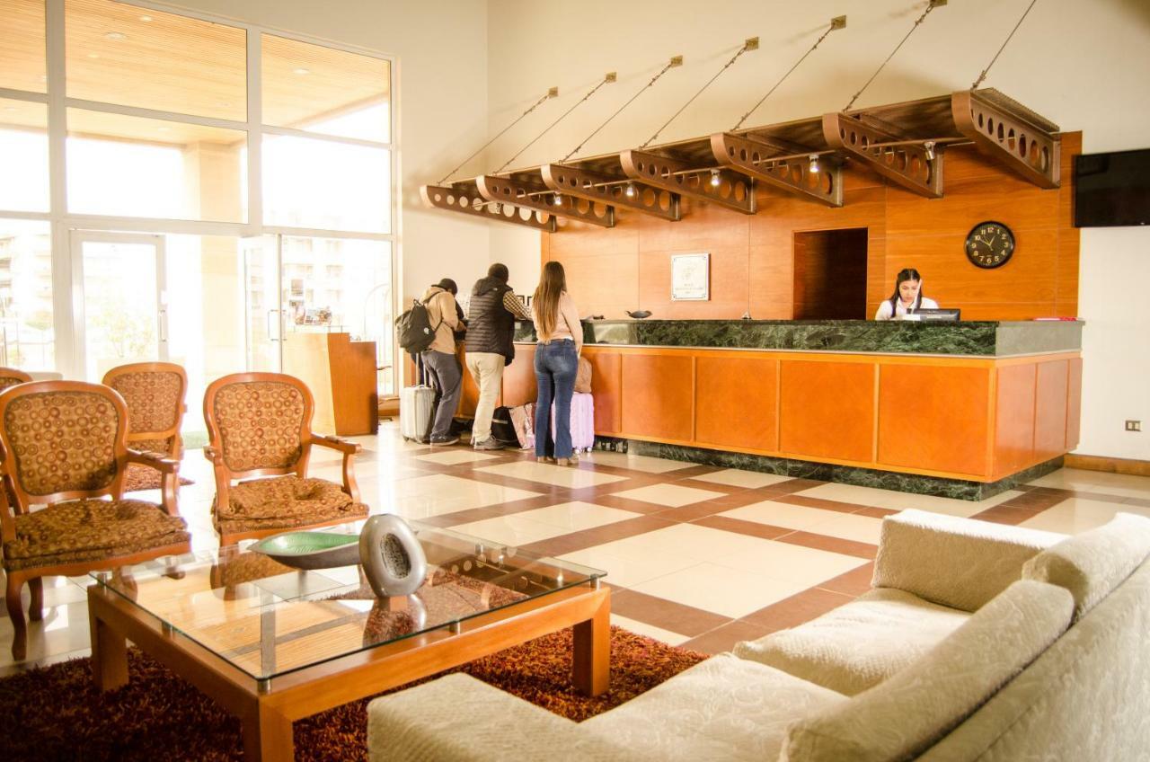 Hotel Diego De Almagro อารีกา ภายนอก รูปภาพ
