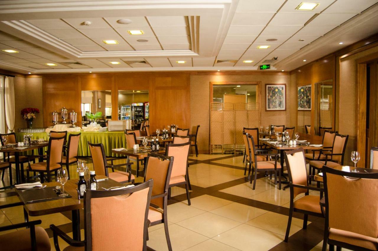 Hotel Diego De Almagro อารีกา ภายนอก รูปภาพ